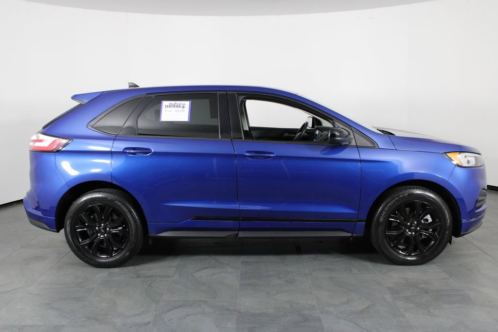 Used 2024 Ford Edge SE w/ Black Appearance Package image 13