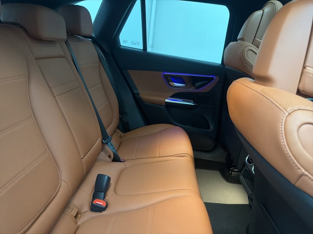 New 2026 Mercedes-Benz GLC 300 image 27