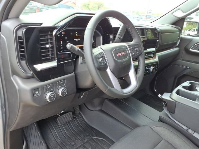 New 2026 GMC Sierra 1500 Elevation w/ LPO, Elevation Black Package AWD/4WD image 11
