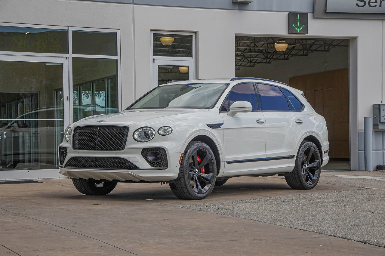 Used 2023 Bentley Bentayga image 10