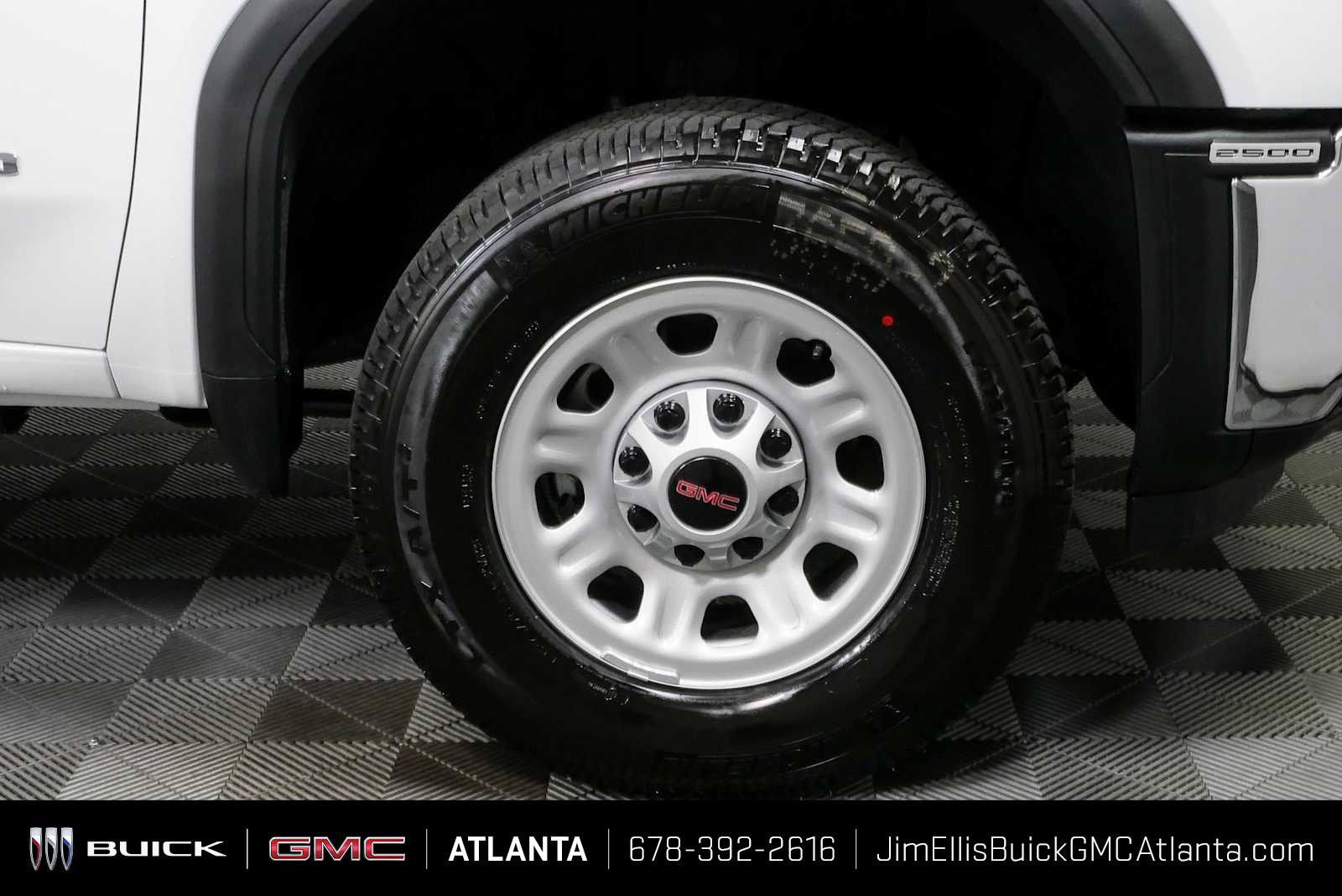 New 2026 GMC Sierra 2500 Pro w/ 1SA Pro Safety Plus Package AWD/4WD image 32