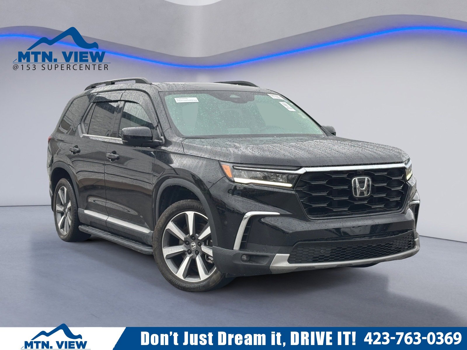 Used 2025 Honda Pilot Elite