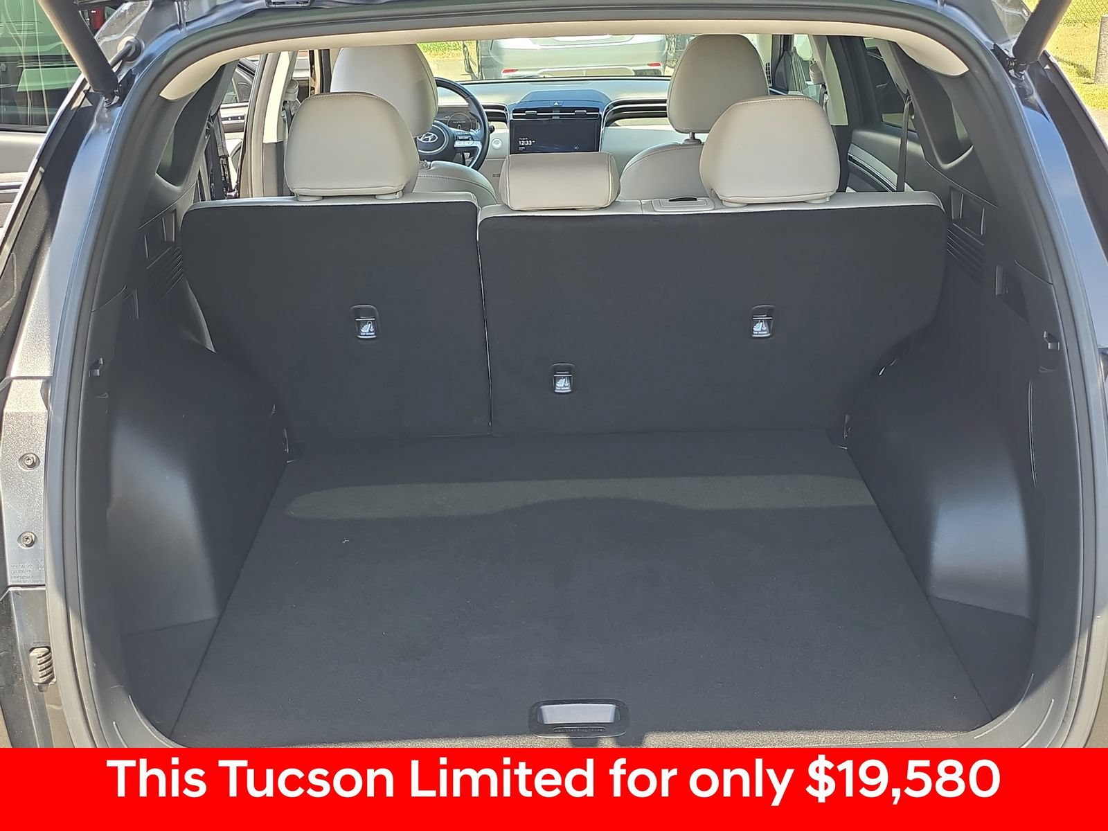 Used 2022 Hyundai Tucson Limited FWD image 18