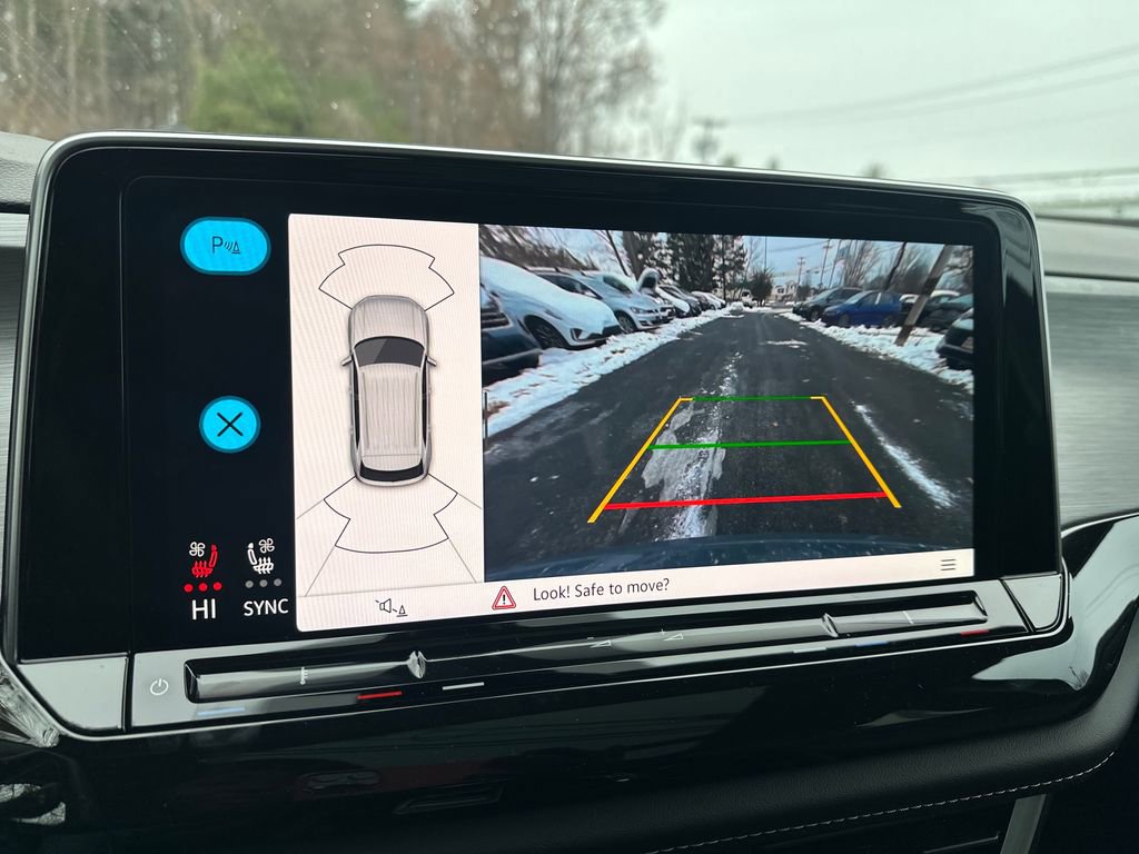 New 2026 Volkswagen Atlas Cross Sport SE image 10