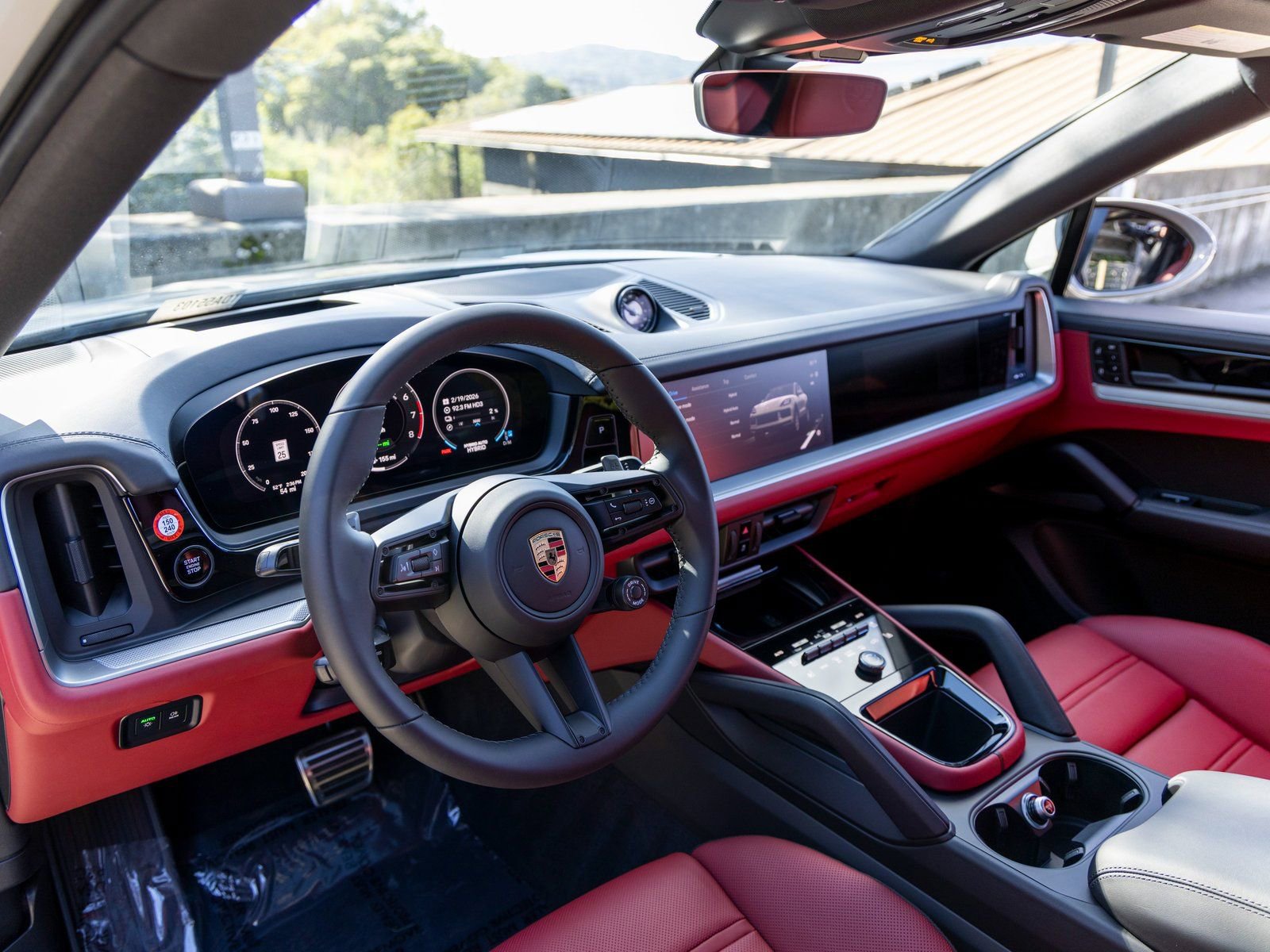 New 2026 Porsche Cayenne S image 4