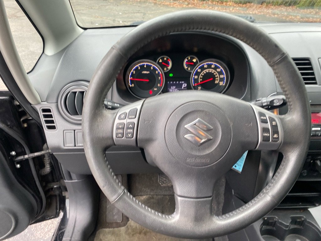 Used 2012 Suzuki SX4 AWD Hatchback image 11