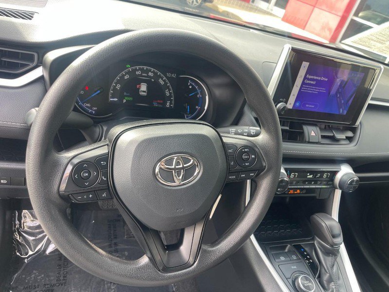 Used 2023 Toyota RAV4 LE AWD/4WD image 22