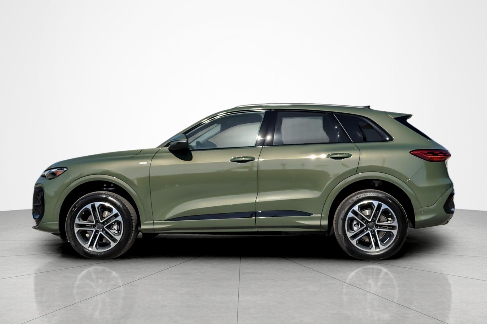 New 2026 Audi Q5 2.0T AWD/4WD image 3