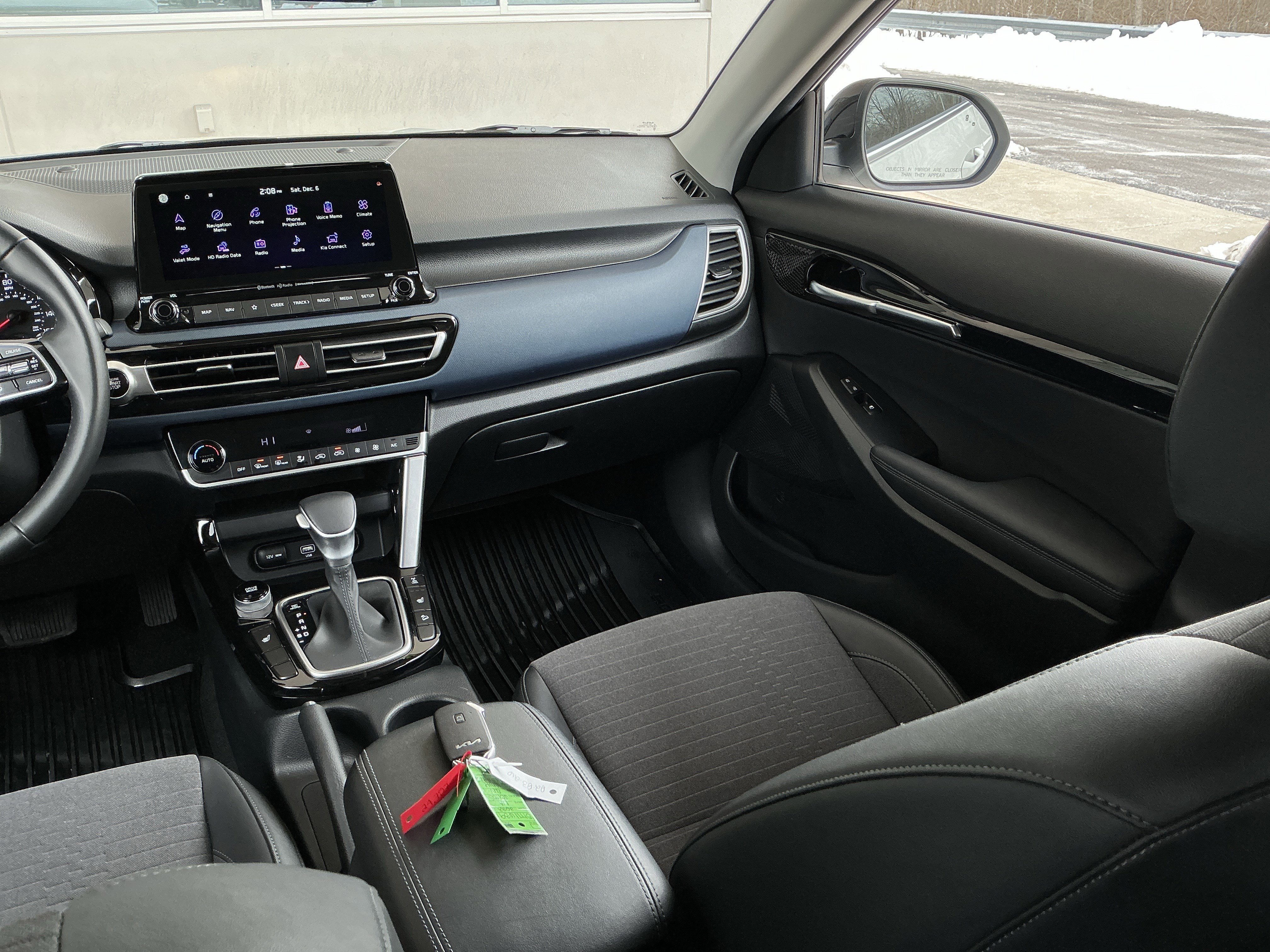 Used 2023 Kia Seltos S w/ Navigation Package image 16