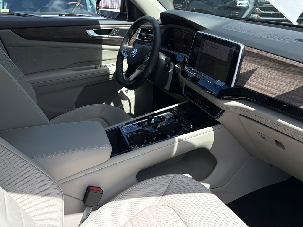 New 2026 Volkswagen Atlas SEL AWD/4WD image 7