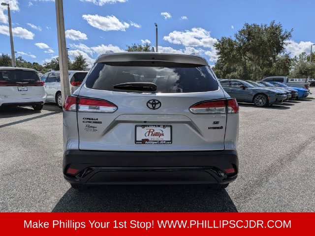 Used 2024 Toyota Corolla Cross AWD Hybrid image 4