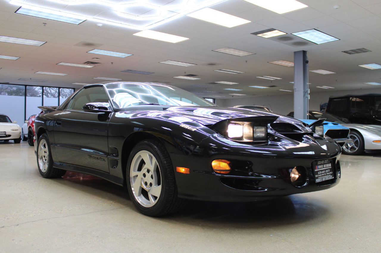 Used 2000 Pontiac Firebird Formula image 3