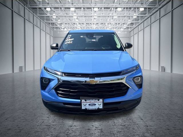 Used 2024 Chevrolet TrailBlazer LS w/ LS Convenience Package AWD/4WD image 5