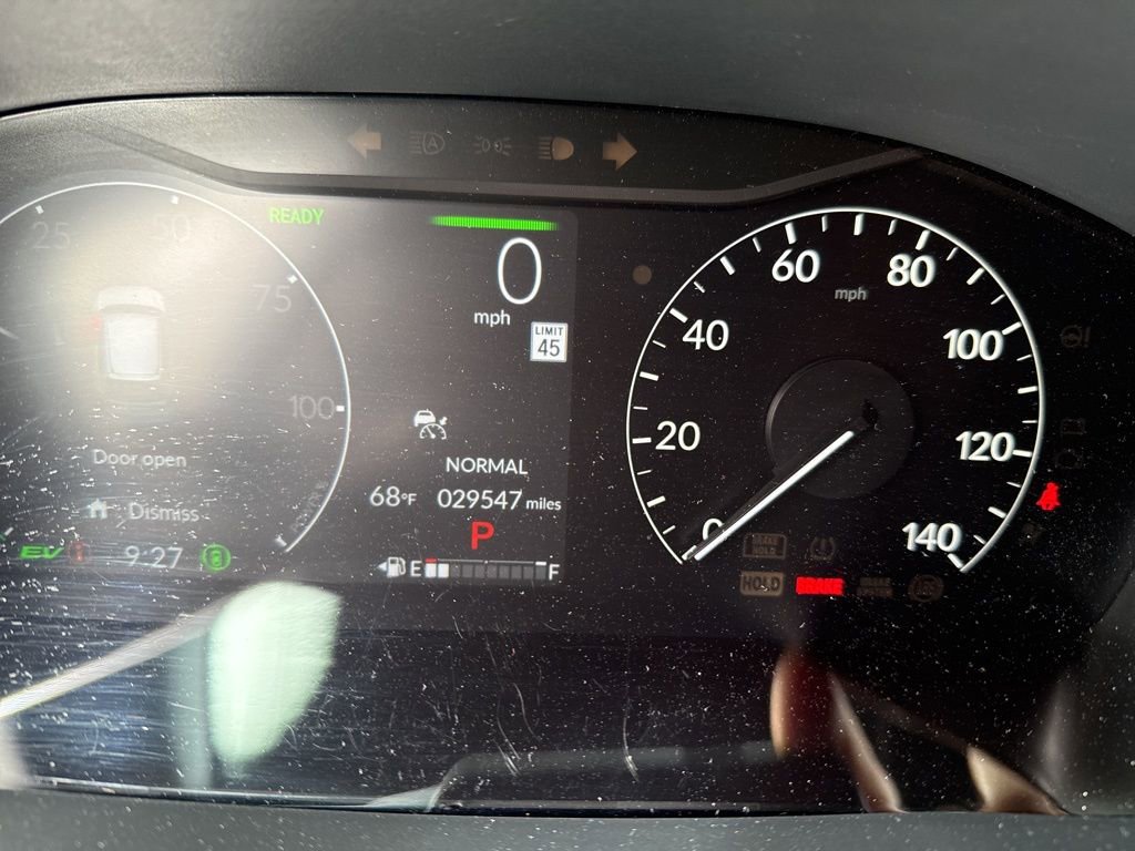 Used 2024 Honda CR-V Sport Touring image 8