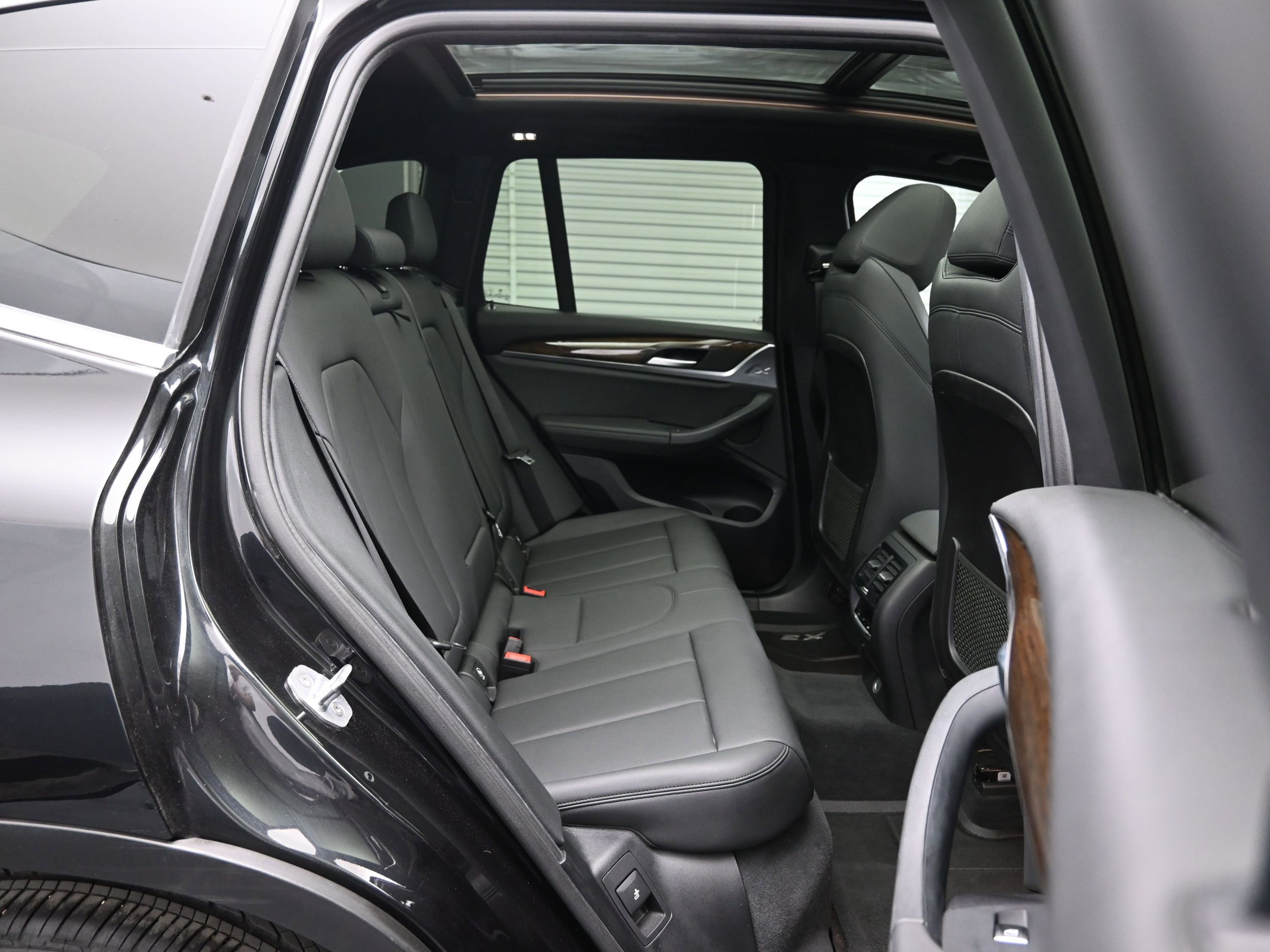 Used 2019 BMW X3 xDrive30i w/ Convenience Package AWD/4WD image 12