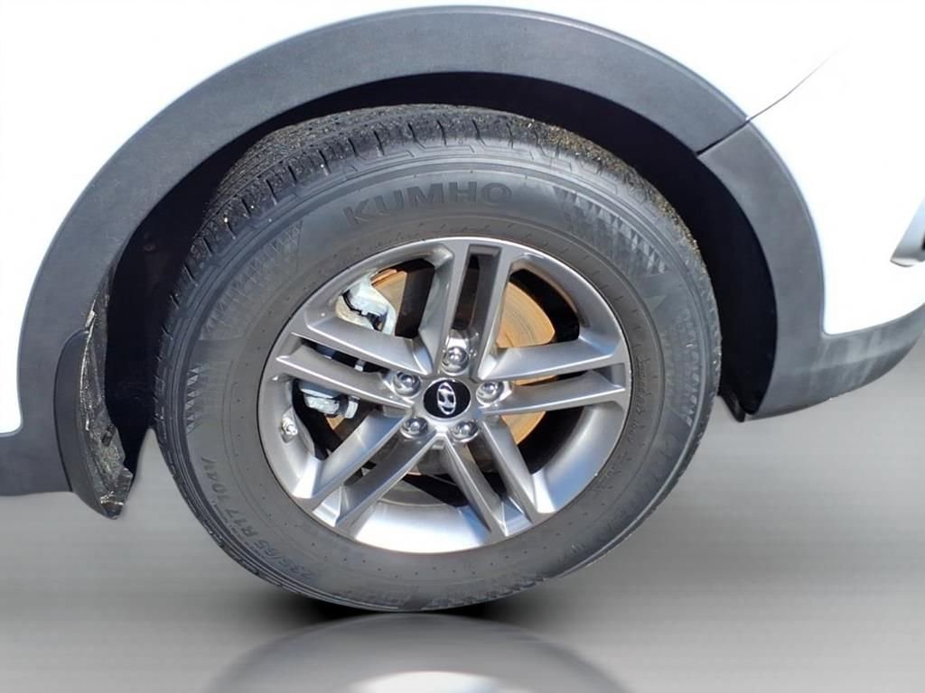 Used 2018 Hyundai Santa Fe Sport w/ 2.4L Value Package 02 image 9