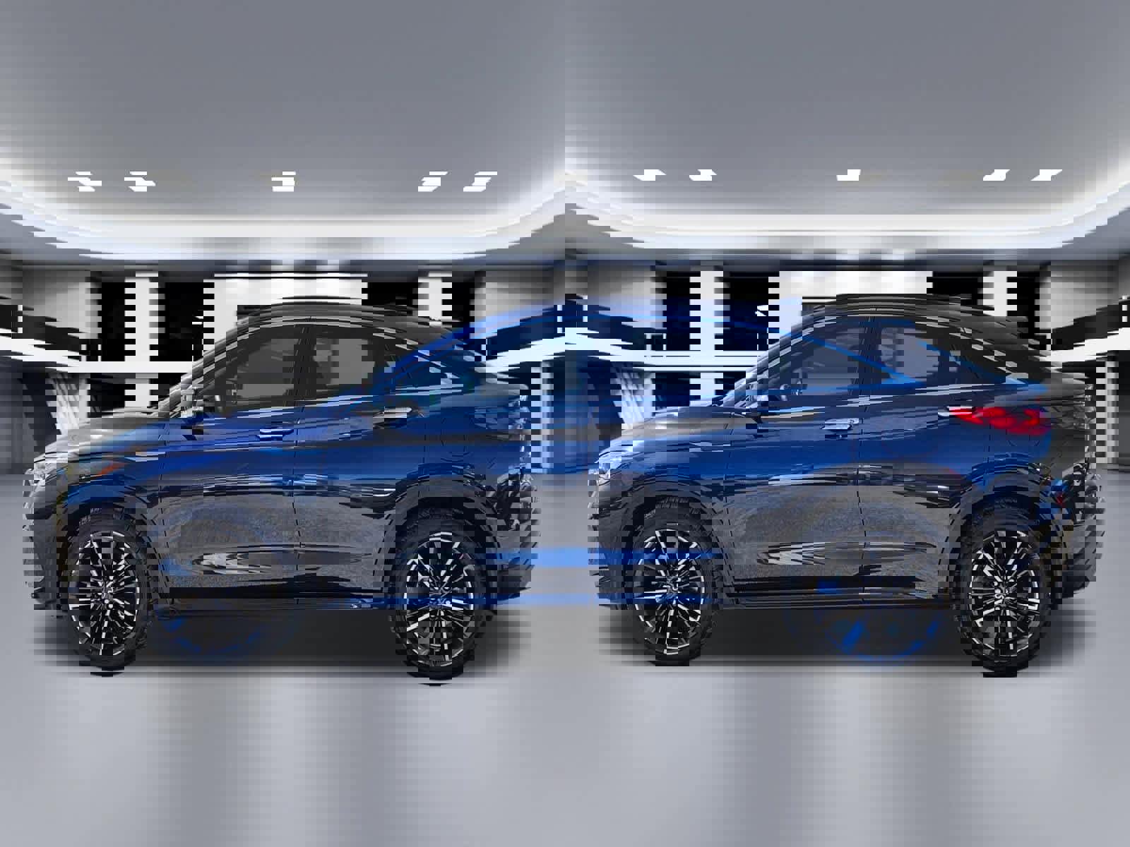 Used 2023 INFINITI QX55 Essential image 3