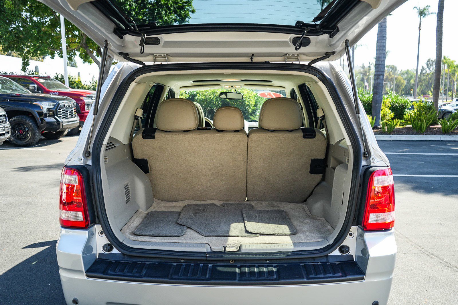 Used 2012 Ford Escape Limited AWD/4WD image 25