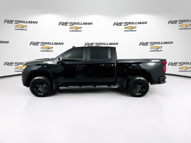 Used 2024 Chevrolet Silverado 1500 LT Trail Boss AWD/4WD image 4