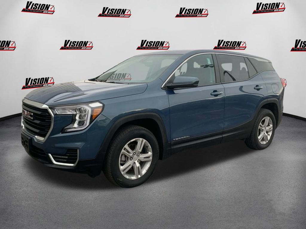 Used 2024 GMC Terrain SLE