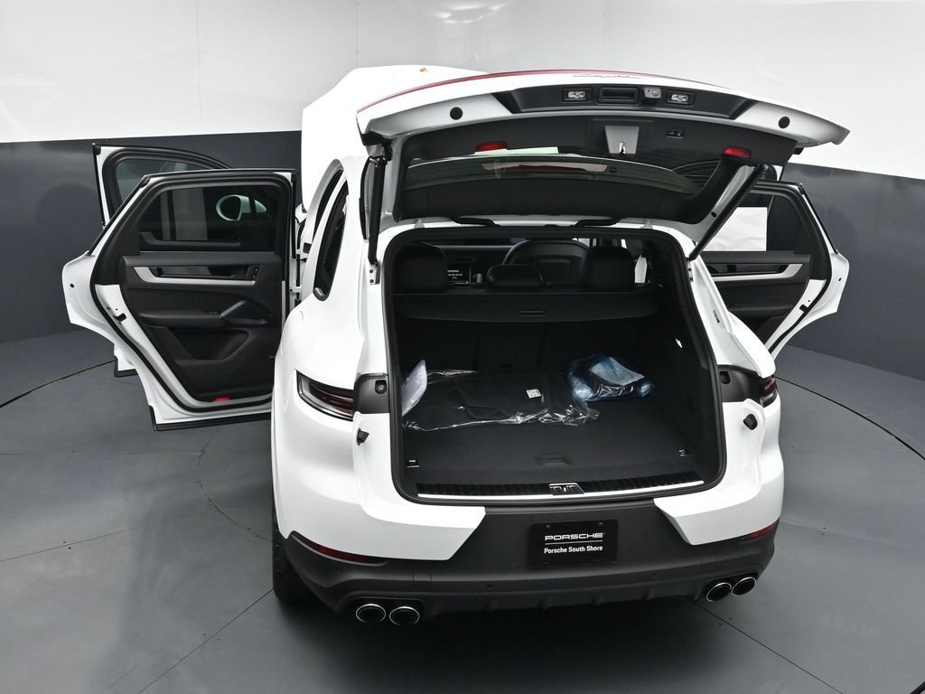 New 2026 Porsche Cayenne E-Hybrid AWD/4WD image 30