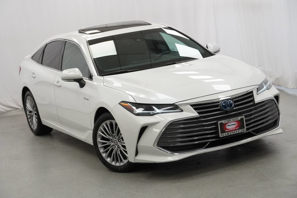 Used 2021 Toyota Avalon Limited w/ Advanced Safety Package FWD image 9