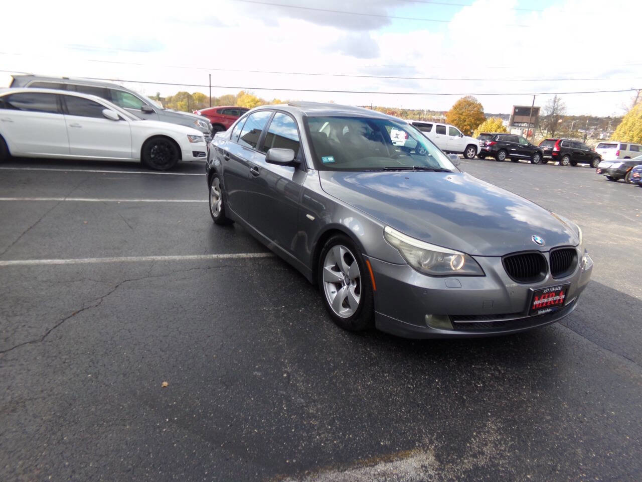 Used 2009 BMW 528i Sedan image 4