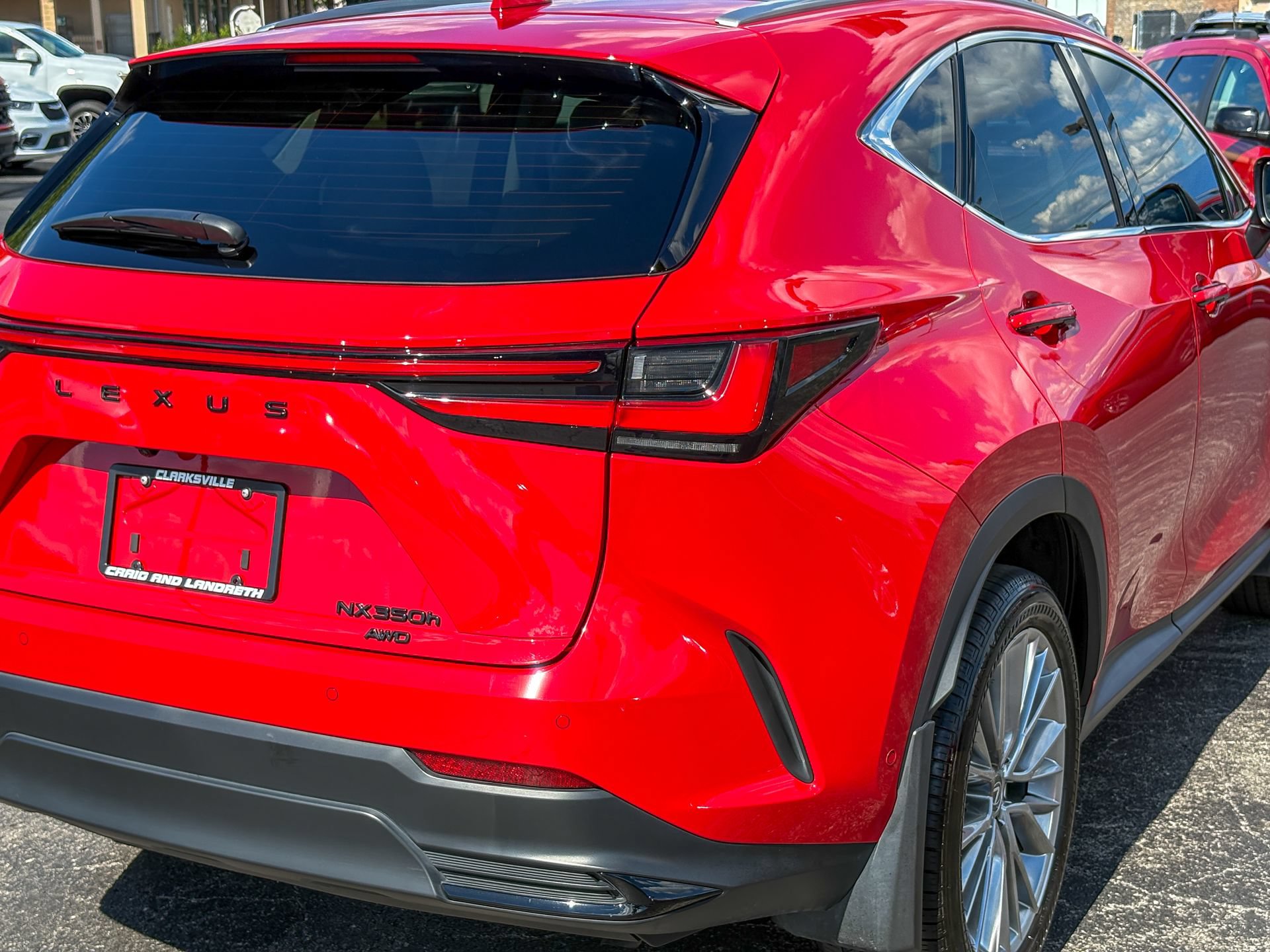 Used 2025 Lexus NX 350h AWD w/ Accessory Package (2T) image 21