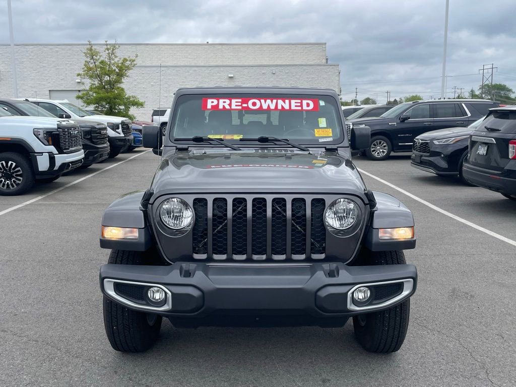 Used 2021 Jeep Gladiator Sport image 2