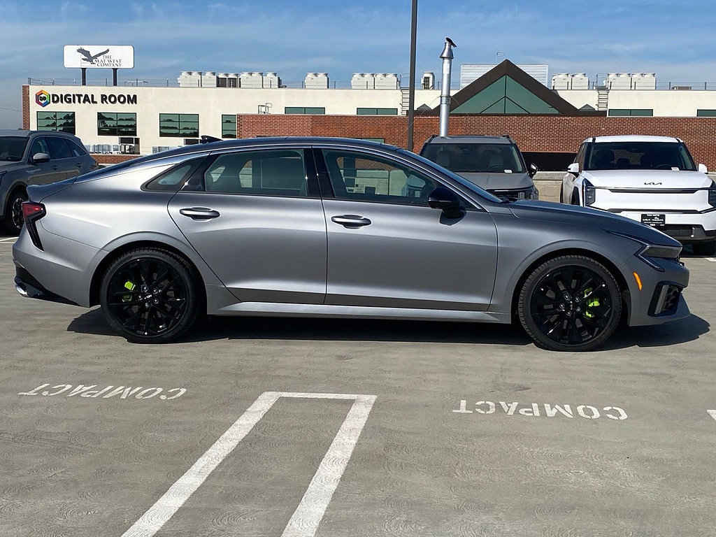 New 2026 Kia K5 GT FWD image 2