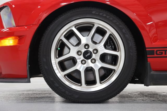 Used 2008 Ford Mustang Shelby GT500 RWD image 11