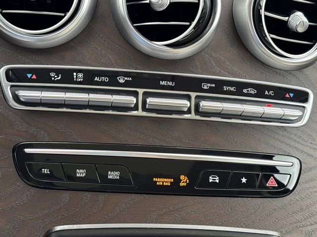 Used 2021 Mercedes-Benz GLC 300 4MATIC image 38