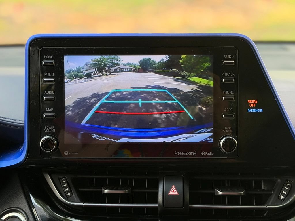 Used 2020 Toyota C-HR XLE FWD image 26