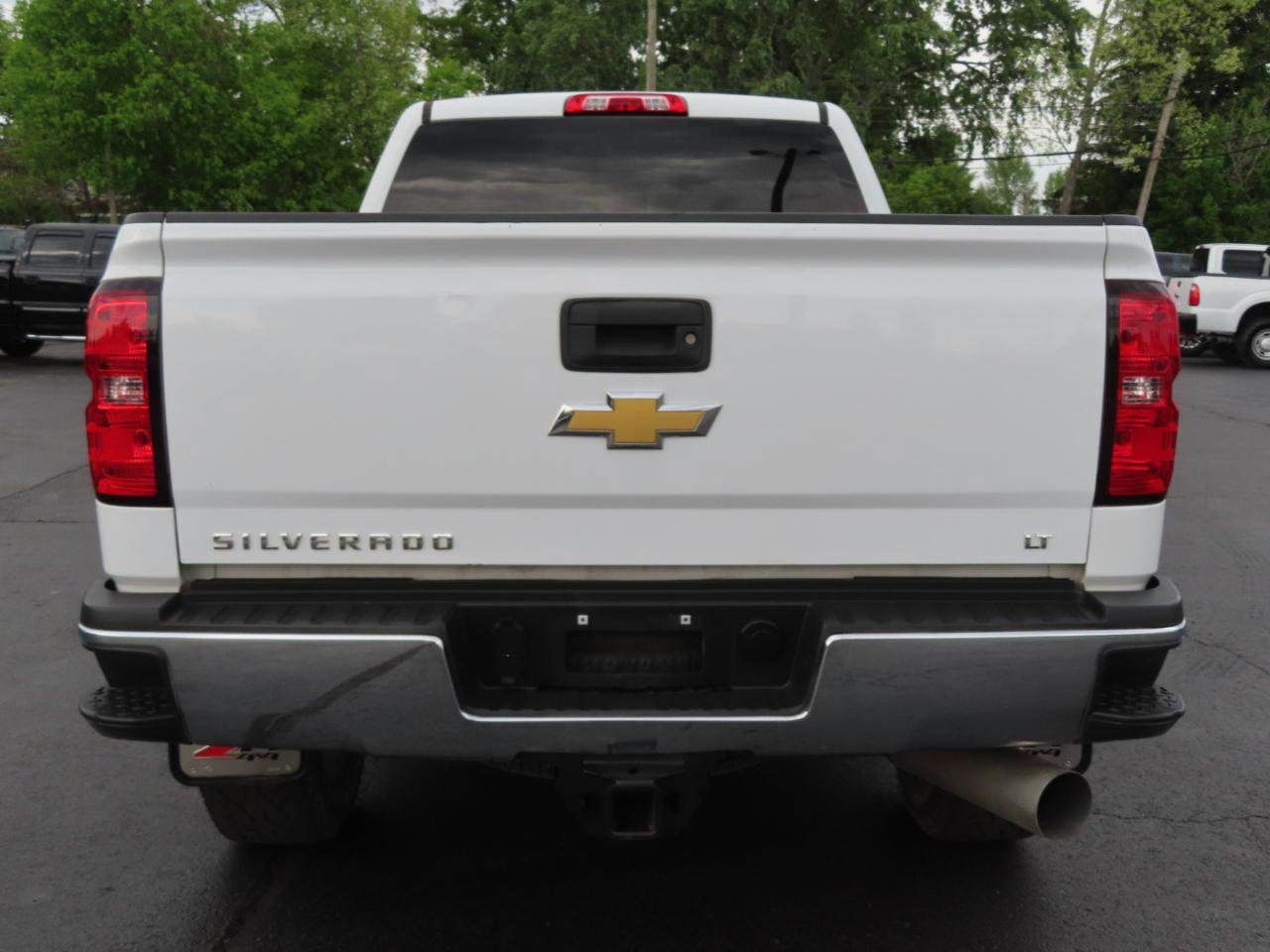 Used 2018 Chevrolet Silverado 2500 LT w/ LT Convenience Package AWD/4WD image 5
