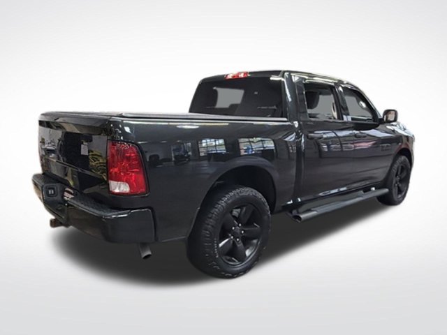 Used 2018 RAM 1500 Express w/ Black Ram 1500 Express Group AWD/4WD image 8