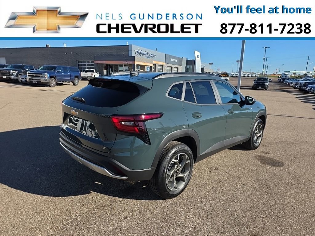 New 2026 Chevrolet Trax LT w/ Driver Confidence Package image 7