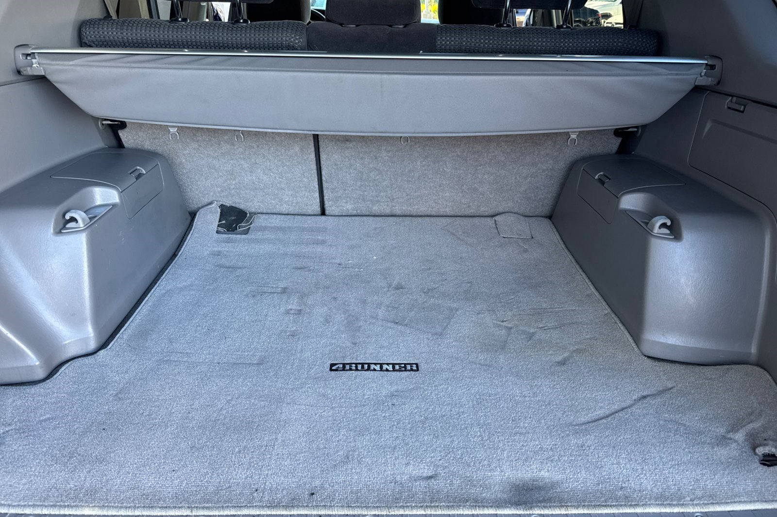 Used 2004 Toyota 4Runner SR5 image 31