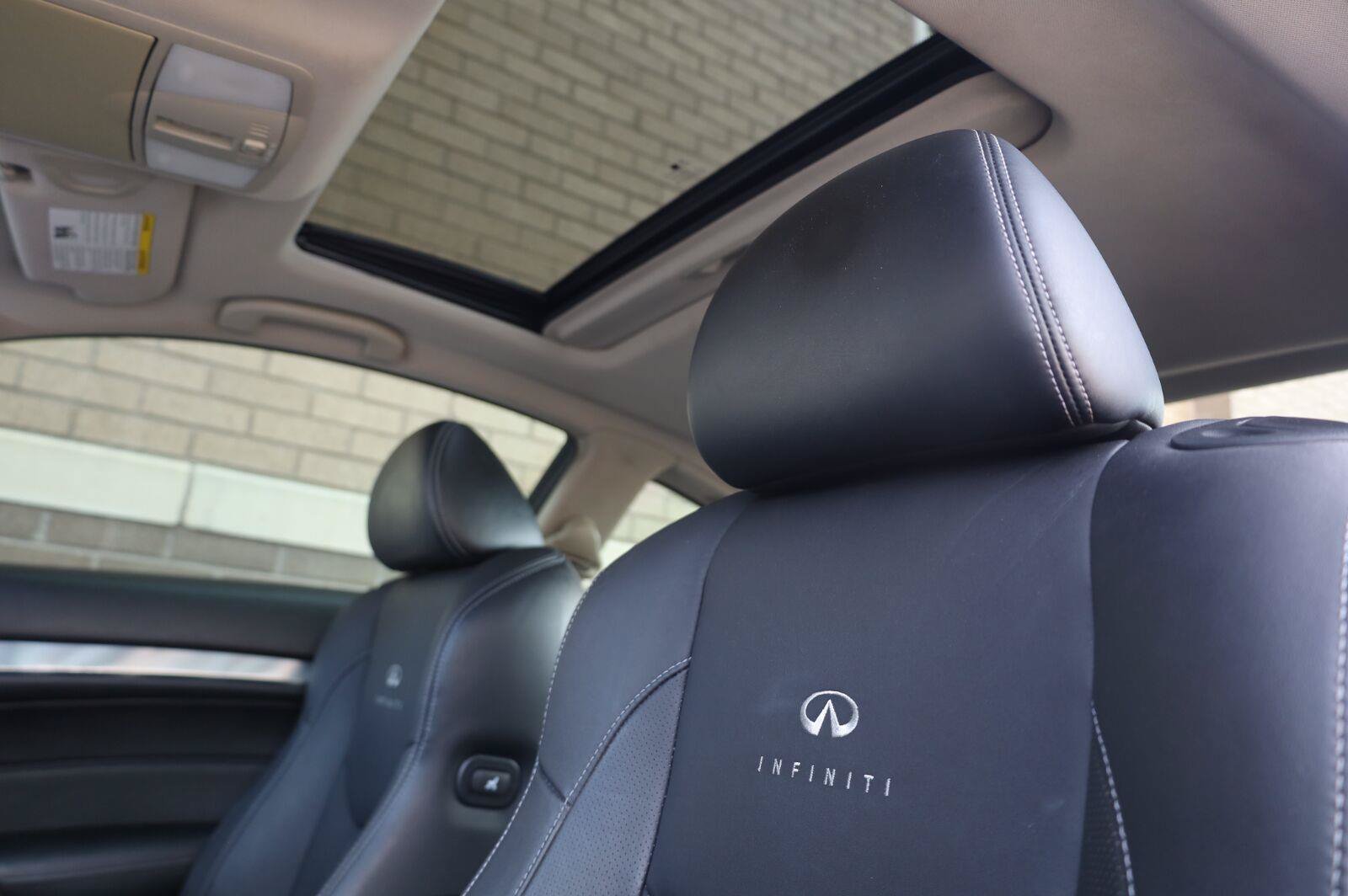 Used 2014 INFINITI Q60 Journey w/ Premium Package RWD image 16