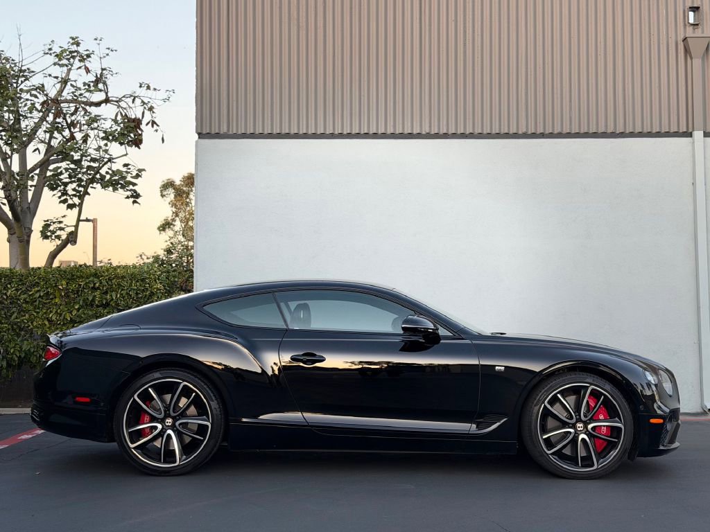 Used 2020 Bentley Continental GT V8 image 4