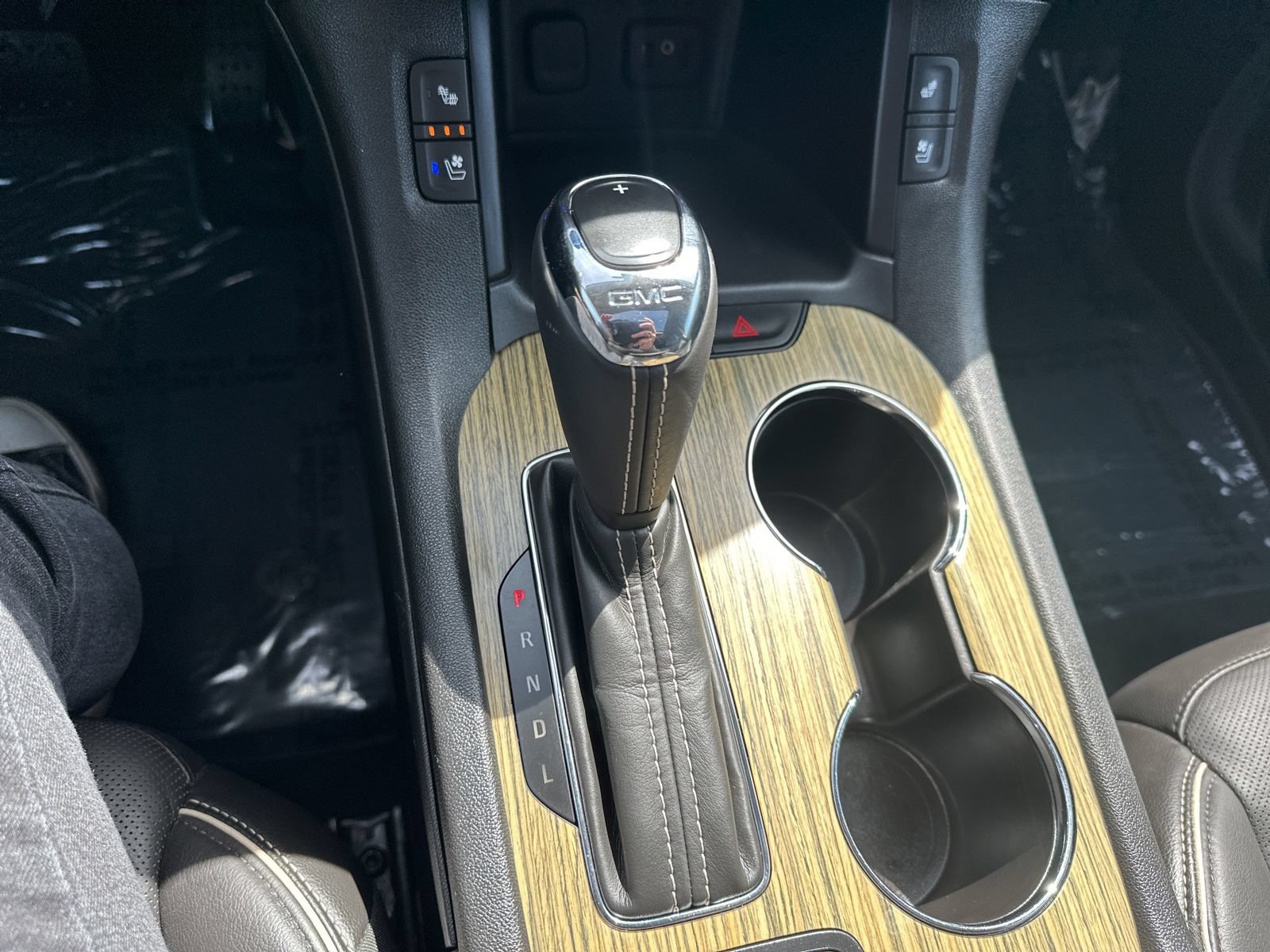 Used 2018 GMC Acadia Denali AWD/4WD image 72