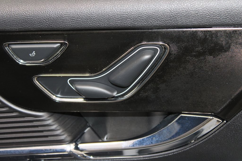 Used 2022 Lincoln Corsair FWD image 28