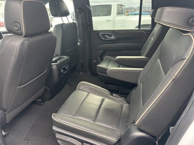 Certified 2023 Chevrolet Suburban Premier image 4