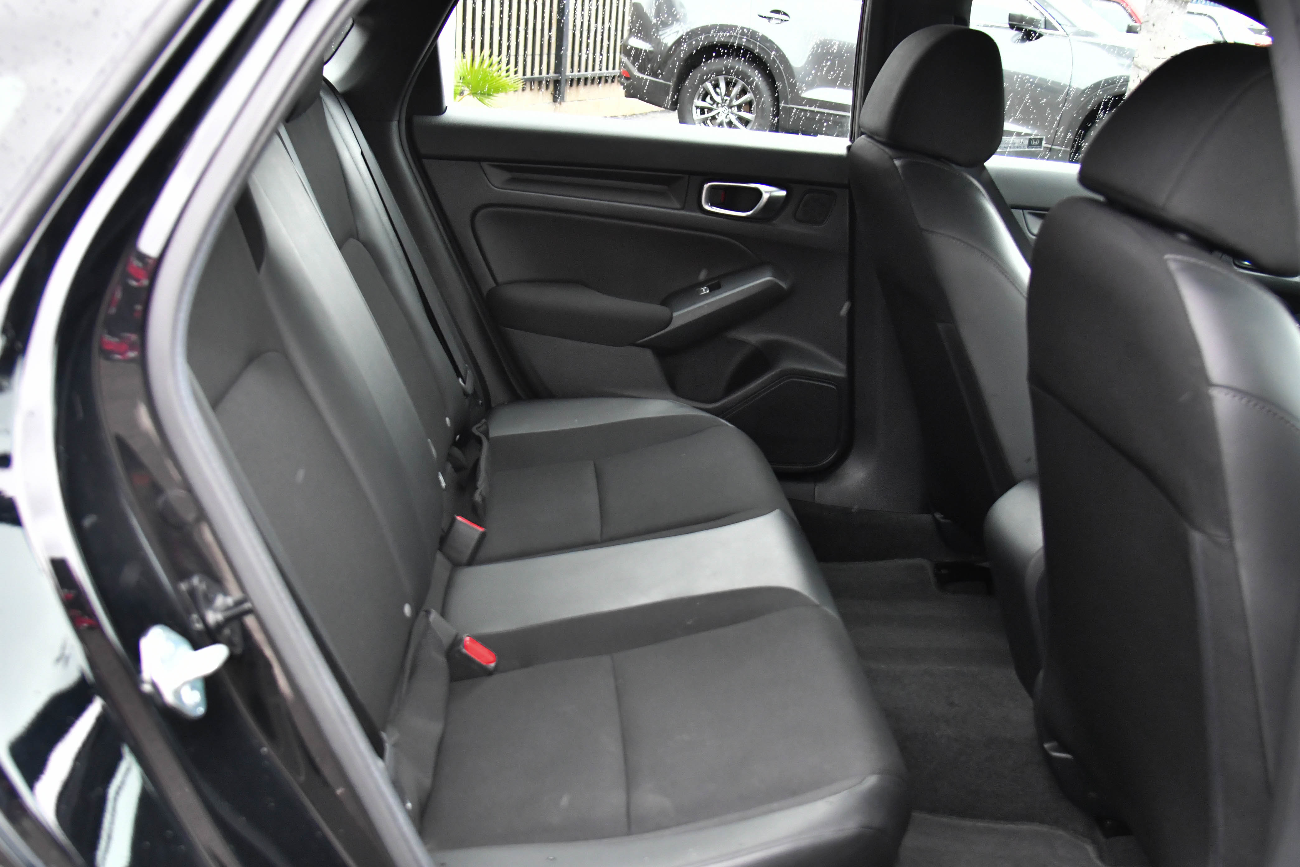 Used 2025 Honda Civic Sport image 38