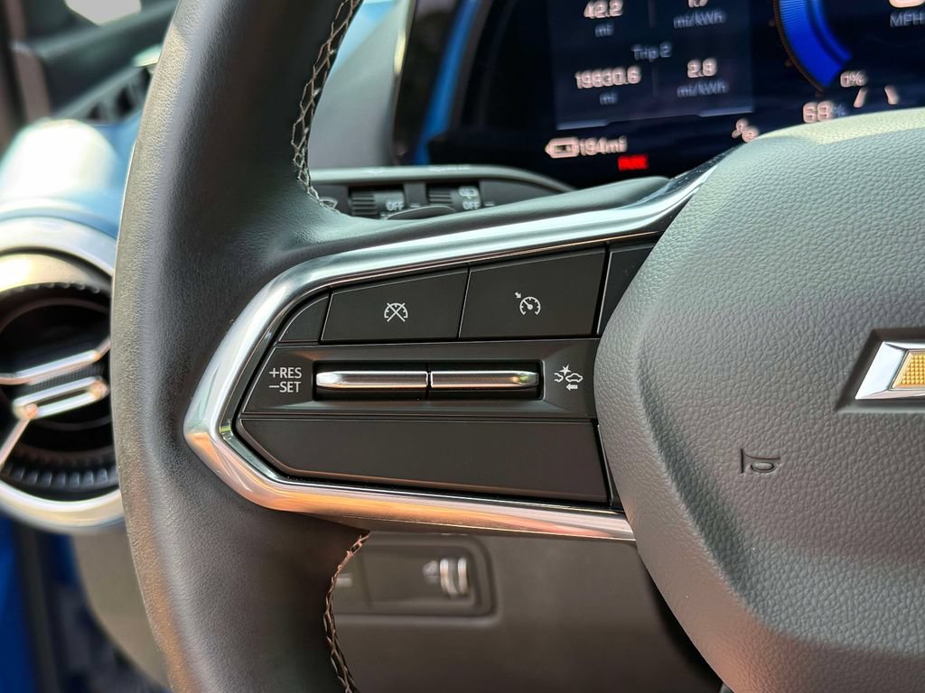 Used 2024 Chevrolet Equinox EV LT AWD/4WD image 30