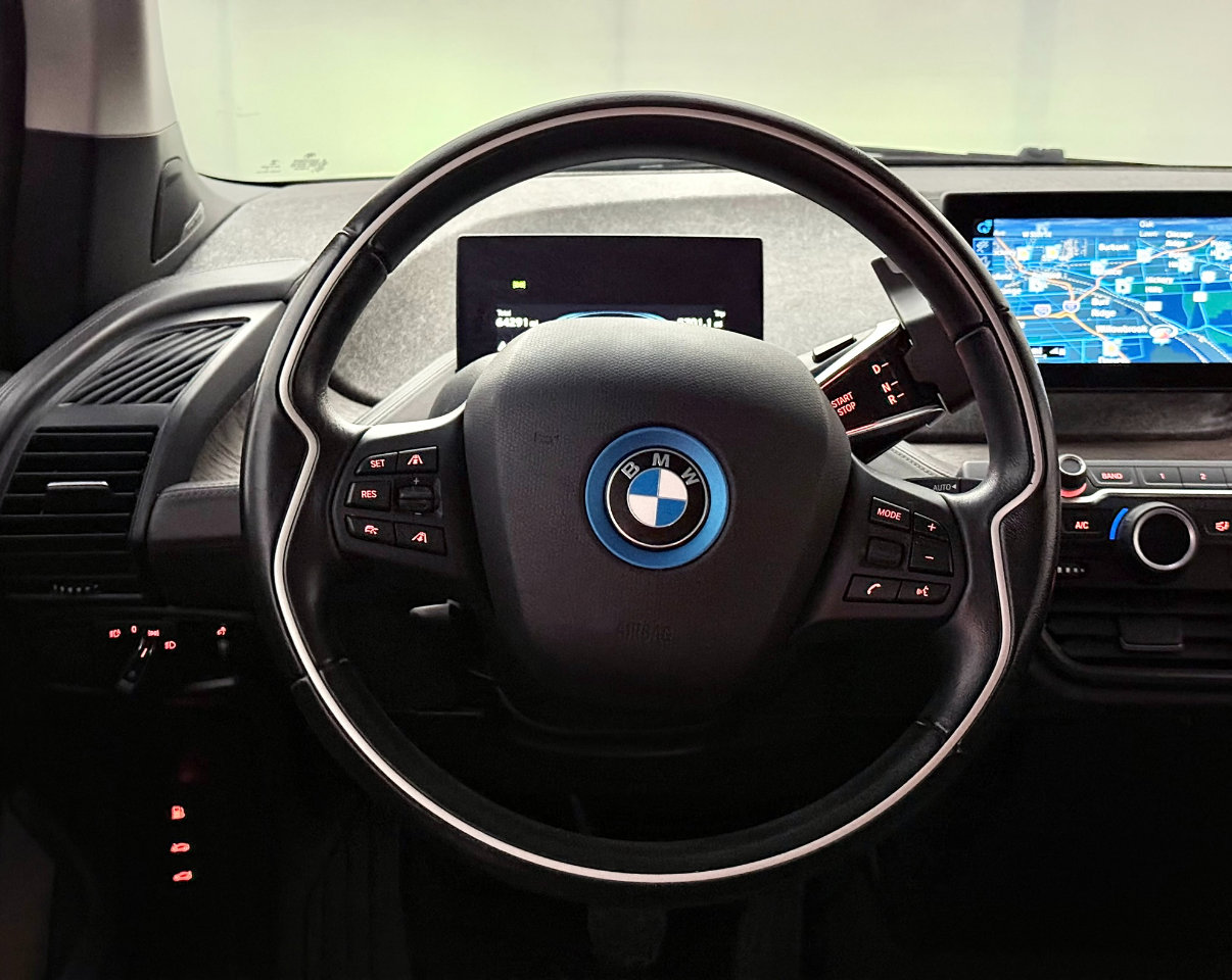 Used 2017 BMW i3 w/ Range Extender image 29