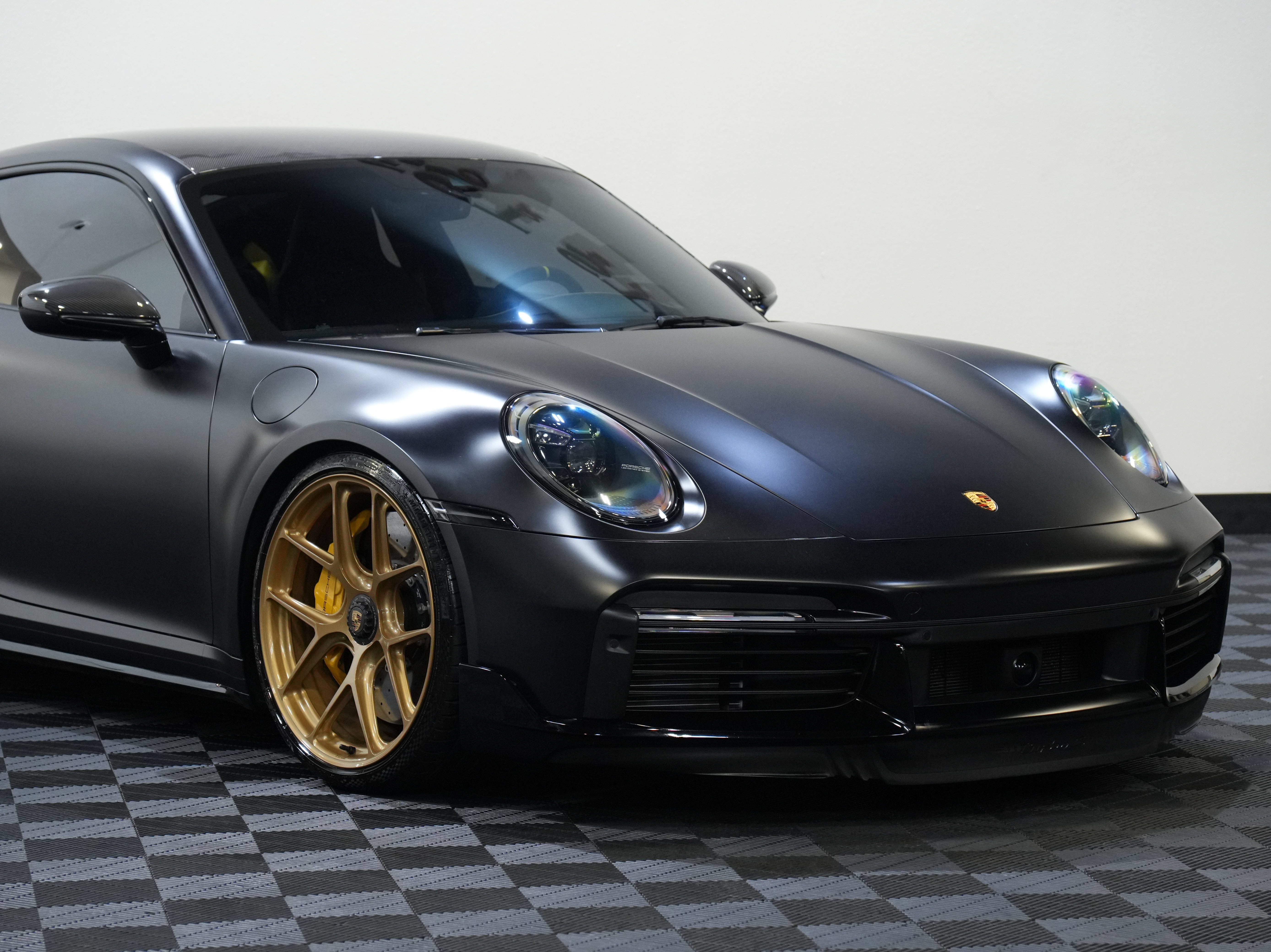 Used 2022 Porsche 911 Turbo S AWD/4WD image 9