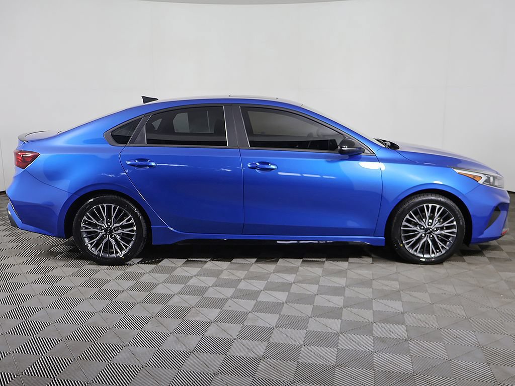 Used 2023 Kia Forte GT-Line w/ GT-Line Premium Package FWD image 19