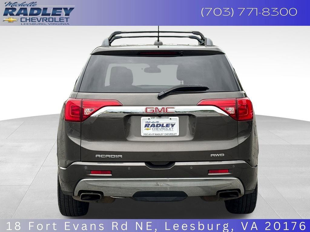 Used 2019 GMC Acadia Denali w/ Technology Package AWD/4WD image 4
