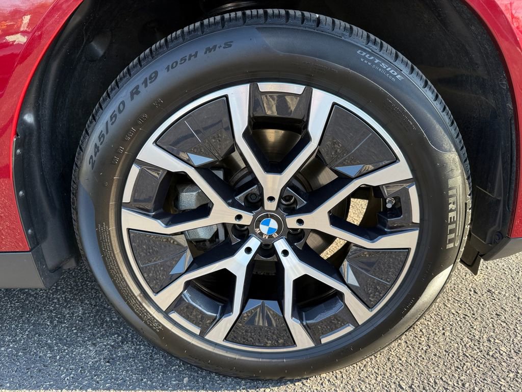 Certified 2025 BMW X3 xDrive30i w/ Premium Package image 18