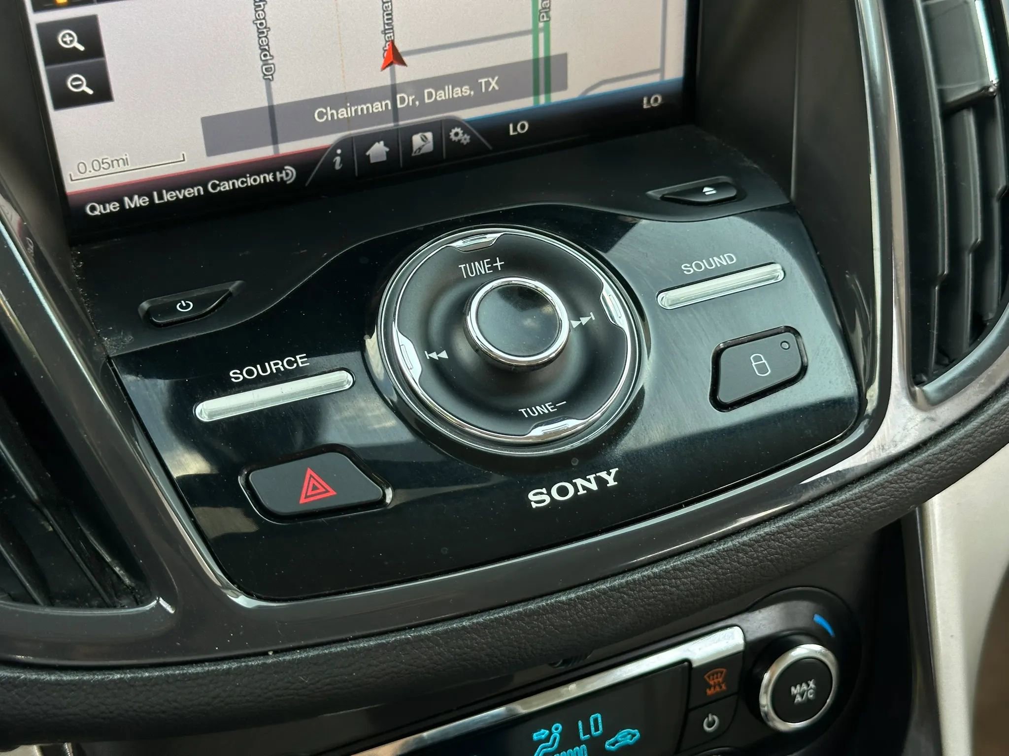 Used 2013 Ford C-MAX SEL FWD image 35
